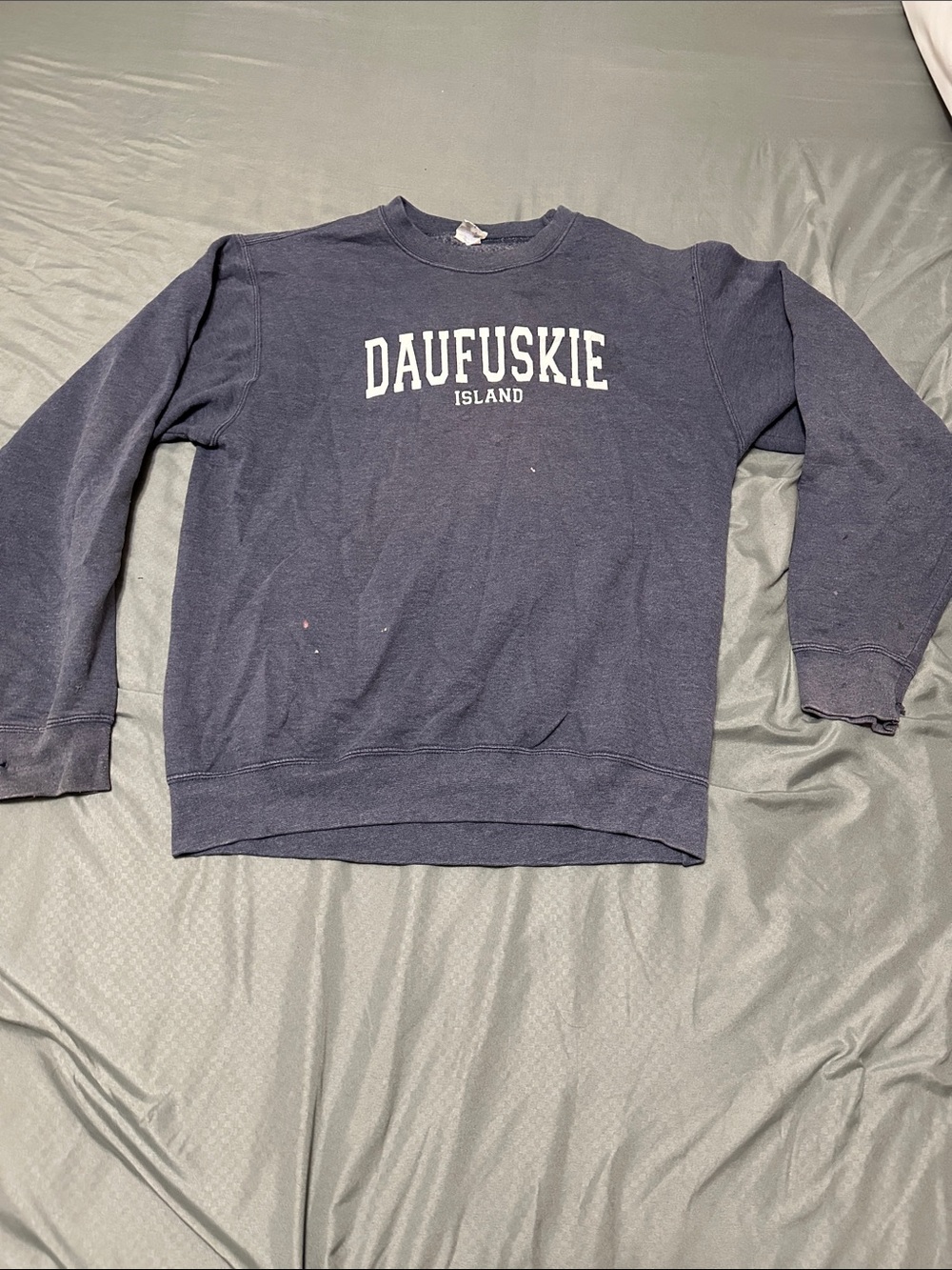 Daufuskie Island Men's Navy Crewneck Sweatshirt MILD STAINING